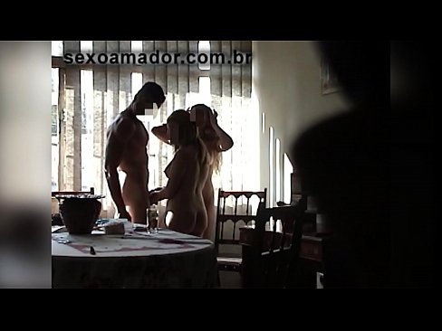❤️ Seks dostları nəhəng kişini və onunla birlikdə bir üçlüyü dəvət edirlər ️ Porn video bizdə az.passionateembracespotlight.ru ❌️